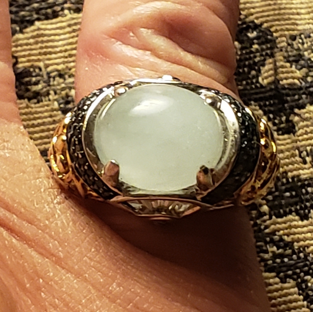 Host Pick Beautiful Victoria Wieck Genuine Milky Aquamarine & blue diamond Ring - Picture 9 of 10